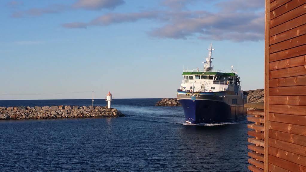 Utsira Overnatting - Bolgen Bagian luar foto